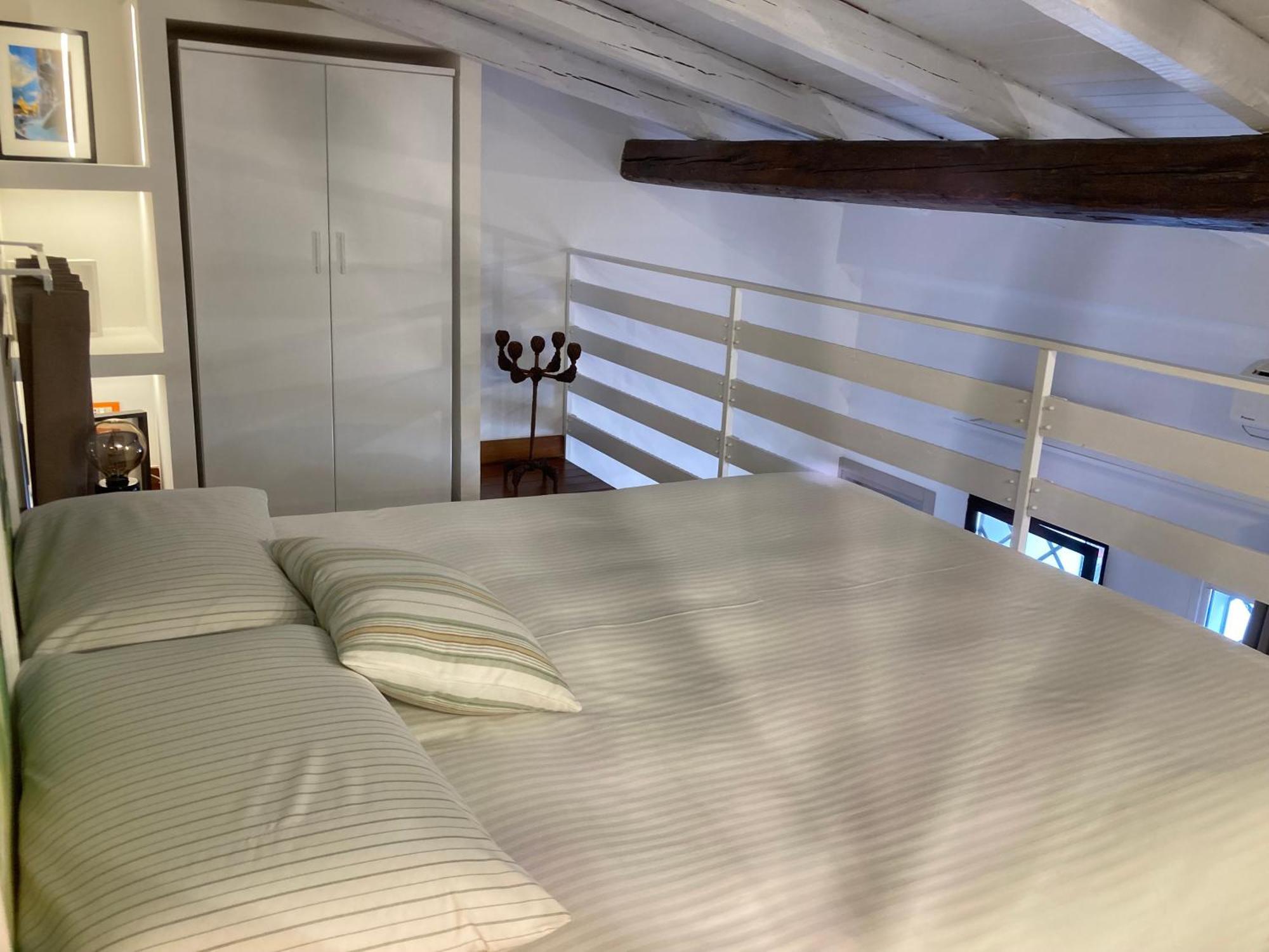 Lavica Di Mezzo Apartments Catania Ngoại thất bức ảnh