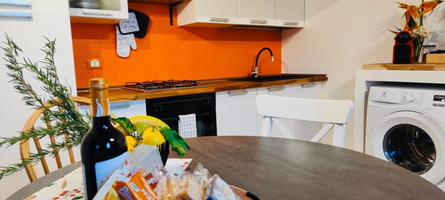 Lavica Di Mezzo Apartments Catania Ngoại thất bức ảnh